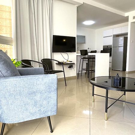 Stylish 3Br Golf Residence 埃拉特 外观 照片