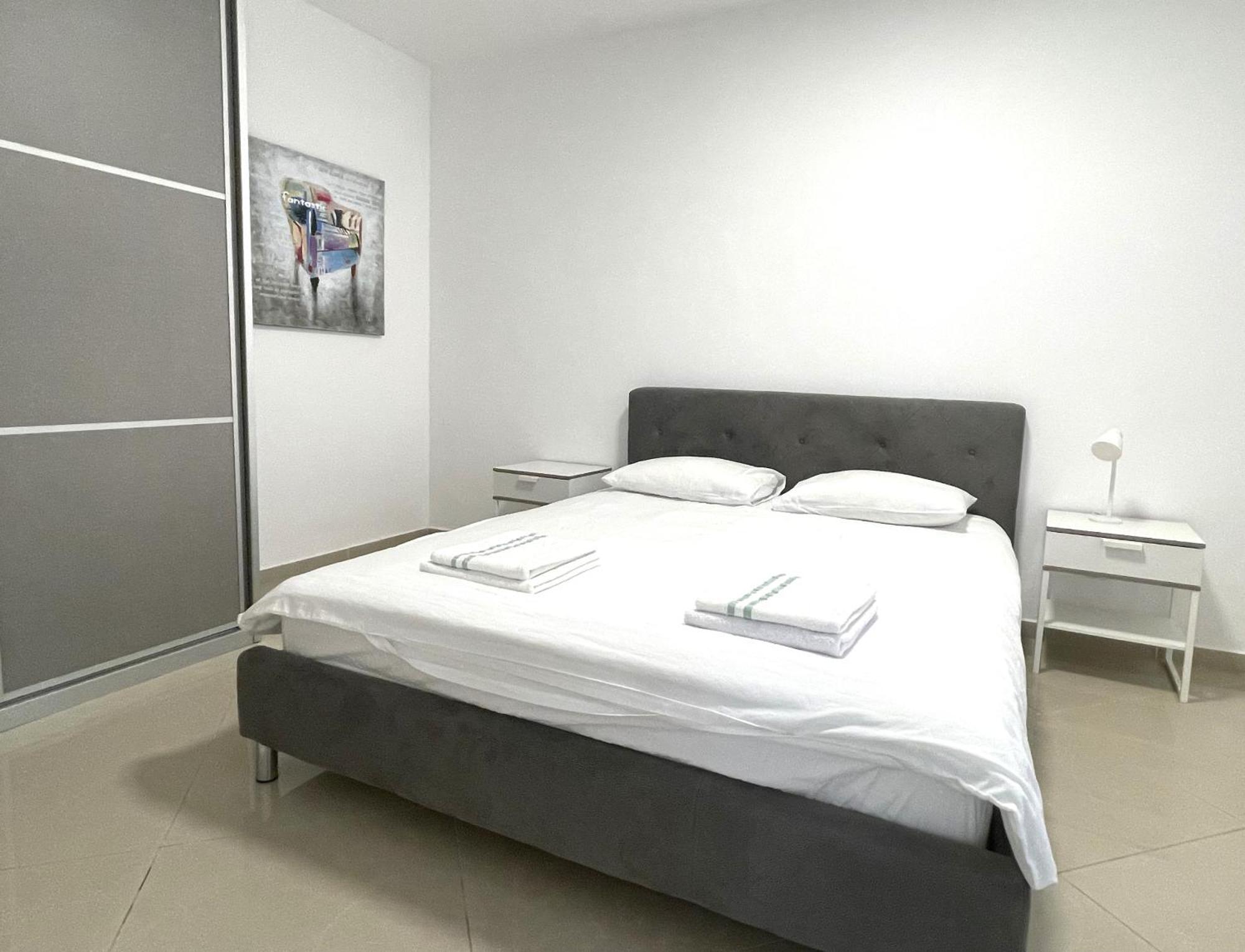 Stylish 3Br Golf Residence 埃拉特 外观 照片